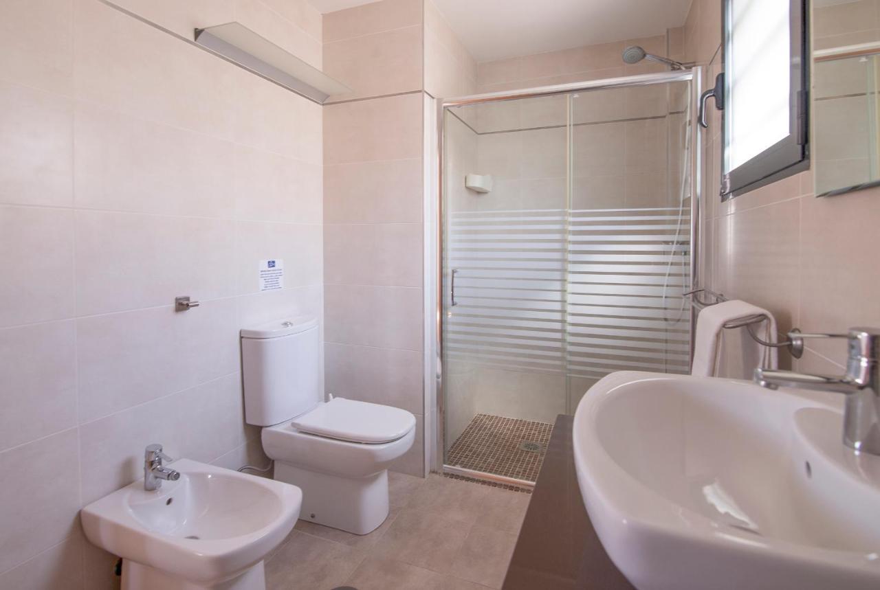 אל קאמפיו Villa Moderna Con Piscina מראה חיצוני תמונה